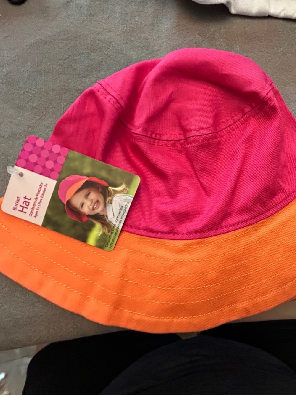 2 kids bucket hats - New with tags